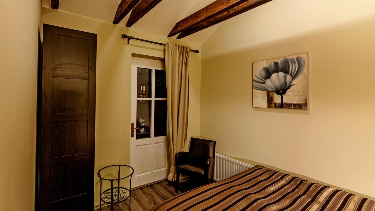 Hotel Dům U pikové desítky Brno Exterior foto